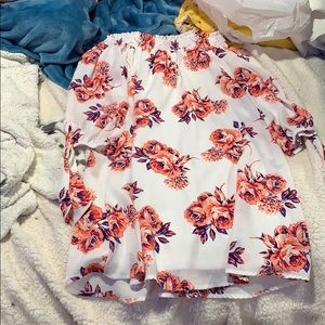 Flowy dress, no stains no tears no see throughs